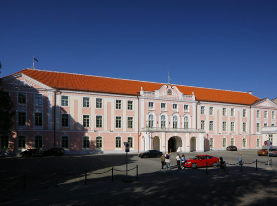 Toompea loss, Pikk Hermann, Kuberneri aed (Paul Kuimet, 2013)